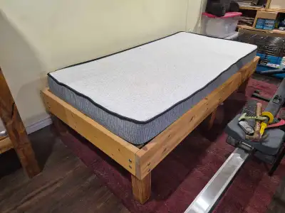 Lit avec matelas 1 personne, View more