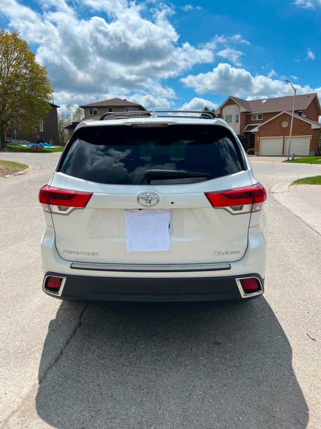 2017 Toyota Highlander XLE AWD in Cars & Trucks in Sudbury - Image 4