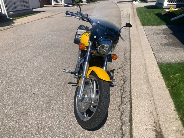 HONDA VTX 1300 - 2008 PRICE REDUCTION!! in Touring in St. Catharines - Image 4