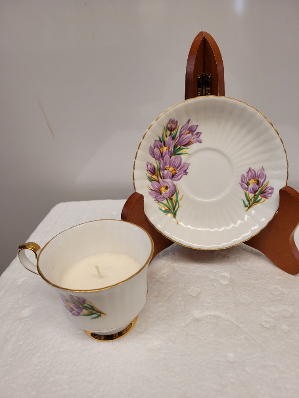 Vintage Footed Bone China Tea Cup Candle in Arts & Collectibles in Dartmouth - Image 2