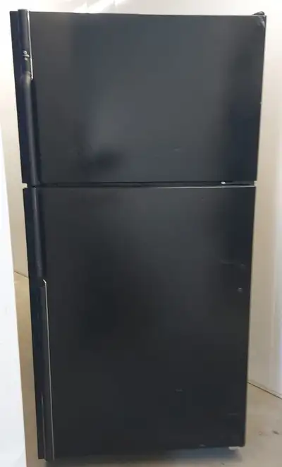 MAYTAG PLUS FRIDGE (model MTB2156DEB), View more