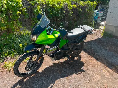 Upgraded my bike so I’m Selling my 2014.5 New Edition with the upgraded suspension Klr 650. Runs gre...