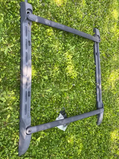 Toyota OEM Roof Racks for Double Cab, Gen2 Tacoma. These came off my 2014. They are a little sun fad...