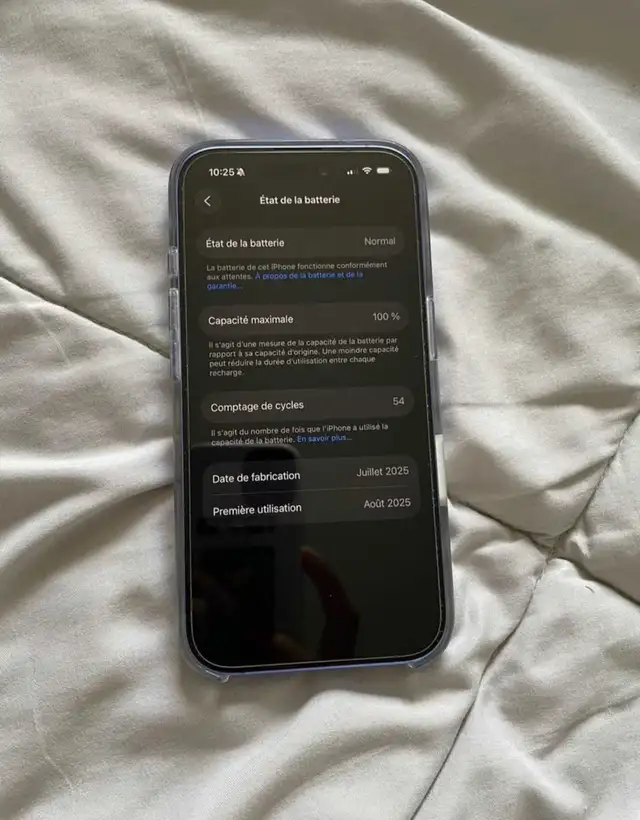 Iphone16 in Cell Phones in Leamington - Image 4