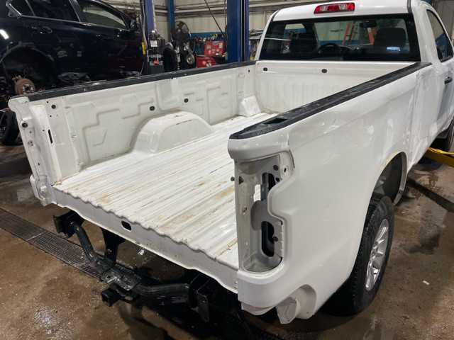 TRUCK BOX 2021 Chevy Silverado 1500 *SEE PHOTOS* in Auto Body Parts in Kitchener / Waterloo - Image 2