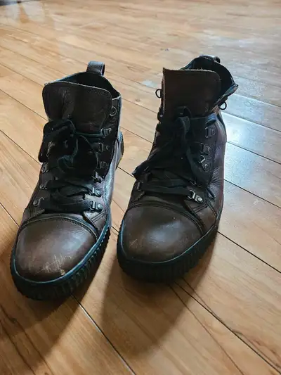 Great condition. Over $600 brand new. Size 13