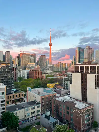 $3,400 / 1br - King West Penthouse Suit (Entertainment District), View more
