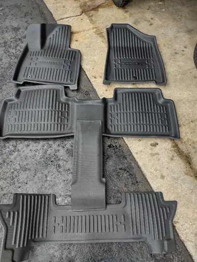 2024-2026 Hyundai Santa fe OEM floor mats liners for sport model not hybrid