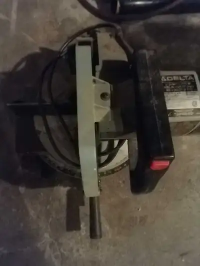 Delta 10" mitre saw, View more
