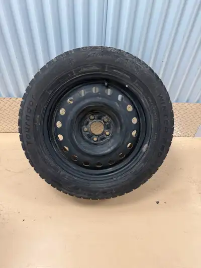 Tires with rims 290$ for all Size 235/60 R18 Bolt pattern 5x115 Centerbore 63 Winter tires Toreador...