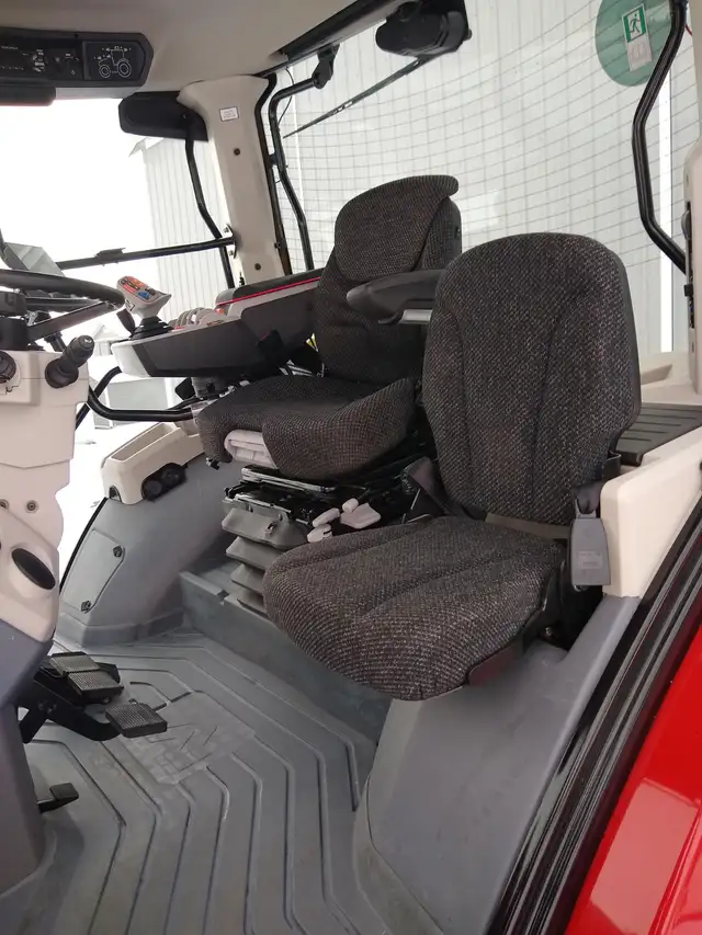 Versatile 175 Nemisis in Farming Equipment in St. Albert - Image 4