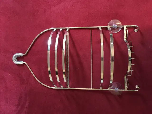 Shower holder / Tablette de douche in Bathwares in Gatineau - Image 2