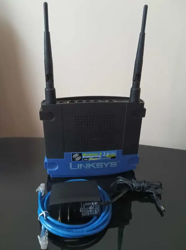 Linksys Router in Networking in Markham / York Region - Image 3