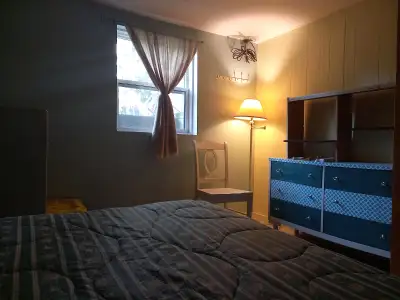 June ROOM - Quiet, Clean - Duckworth/Grove, Georgian Col area