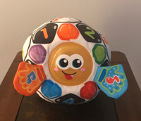VTech Bright Lights Soccer Ball (English Version)