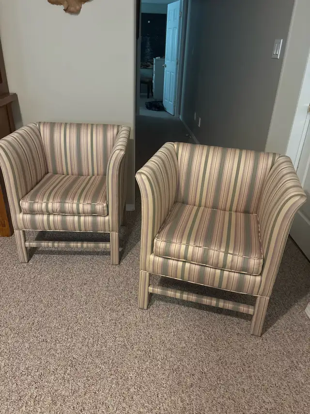 oak rocker, chairs in Chairs & Recliners in Cranbrook - Image 4