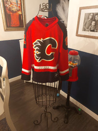 Calgary Flames youth jersey Gaudreau s/m