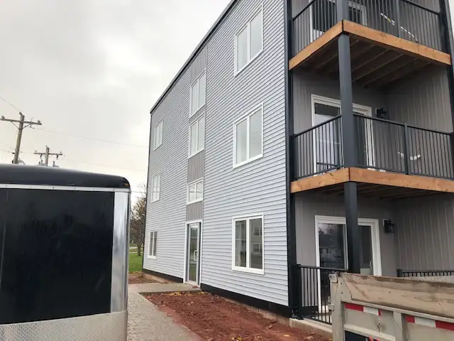 Spacious accessible one bedroom in Stratford in Long Term Rentals in Charlottetown - Image 9