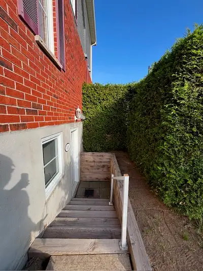 Magnifique condo 3 1/2 à louer dans le secteur C de Brossard avec deux places de stationnements dédi...