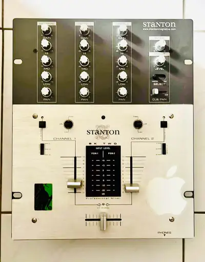 Stanton SK 2  DJ Mixer, View more