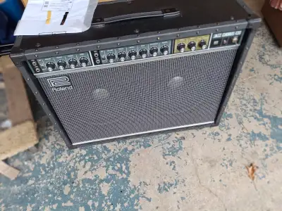 Roland JC 120 Amp, View more