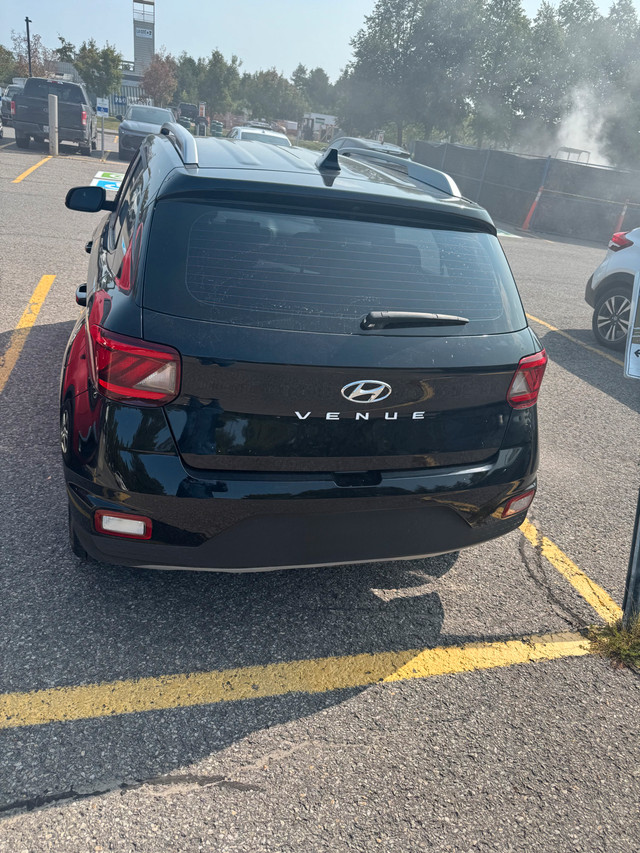 Hyundai Venue 2021 in Cars & Trucks in Ottawa - Image 3