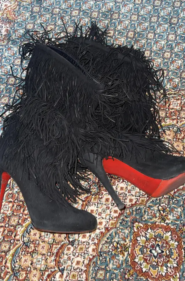 Christian Louboutin Suede Fringe Boots in Women's - Shoes in City of Toronto - Image 5