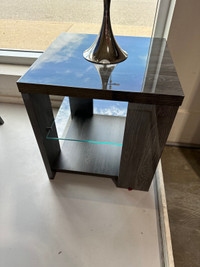 Side / end table 
