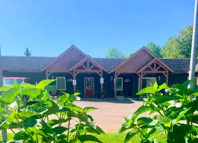 Apartment for rent for age 50+ one meal and utilities are included. Open concept 450 sq ft, 3 pc bat...