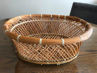 Wicker Basket (Oval Shape) 14-in X 11-1 / 4-in x 5-1 / 2 -in H