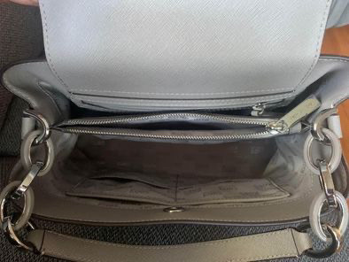 Michael Kors Purse in Women's - Bags & Wallets in Dartmouth - Image 3