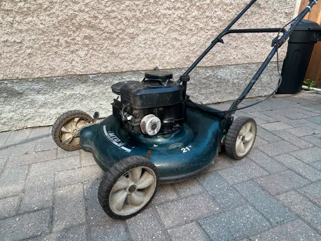 Lawn Mower628632815648031215