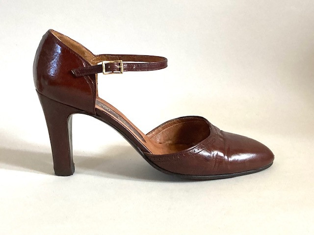 LADIES VINTAGE BROWN LEATHER PAPPAGALLO HIGH HEELS sz6M GOOD CND in Women's - Shoes in Stratford - Image 3