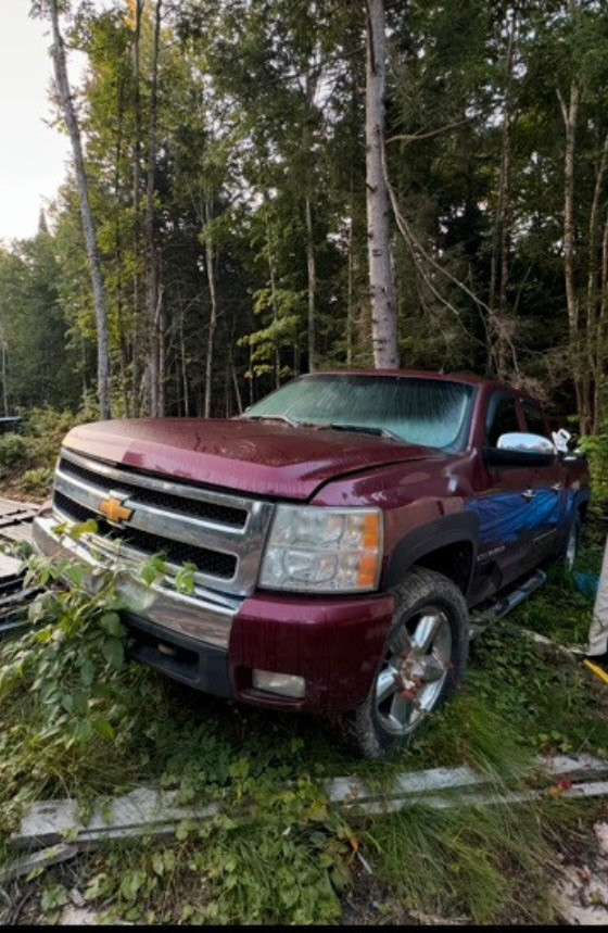 NEED GONE ASAP!  Chev silverado crewcab LT 1500 in Cars & Trucks in Barrie