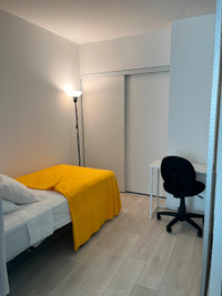 room for rent in Room Rentals & Roommates in Toronto (GTA) - Kijiji Canada