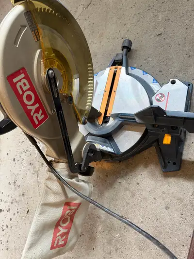 Used for a bit during our kitchen upgrade and been in storage ever since Working well come check it...