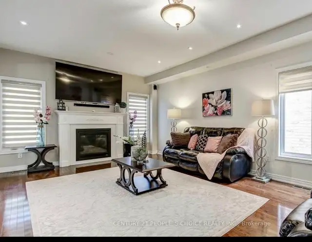 House for rent in Long Term Rentals in Mississauga / Peel Region - Image 4