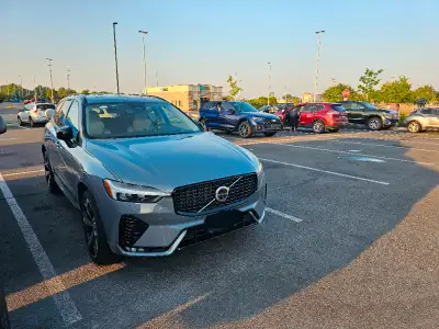 2023 Volvo XC60 B6 Ultimate Lease Takeover