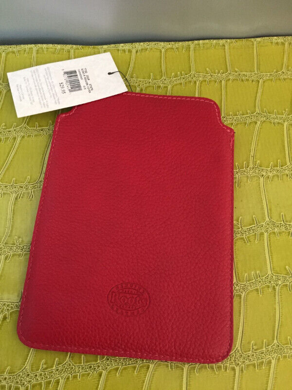 Roots Red Leather EReader Padded Cover NEW w/ Tags iPads & Tablets