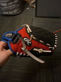 Rawlings size 11 1/2 inch baseball glove 