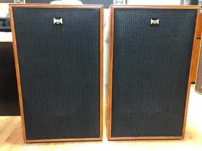 powered speakers, View more