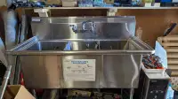 commercial three compartment sink