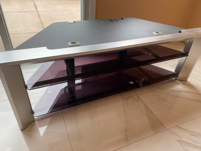 TV Stand in TV Tables & Entertainment Units in City of Toronto - Image 2