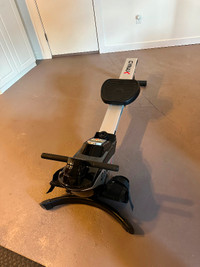 GYMAX rowing machine for a full body workout