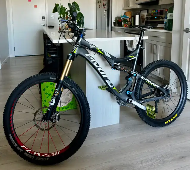 Mountain bike in Mountain in Calgary - Image 2