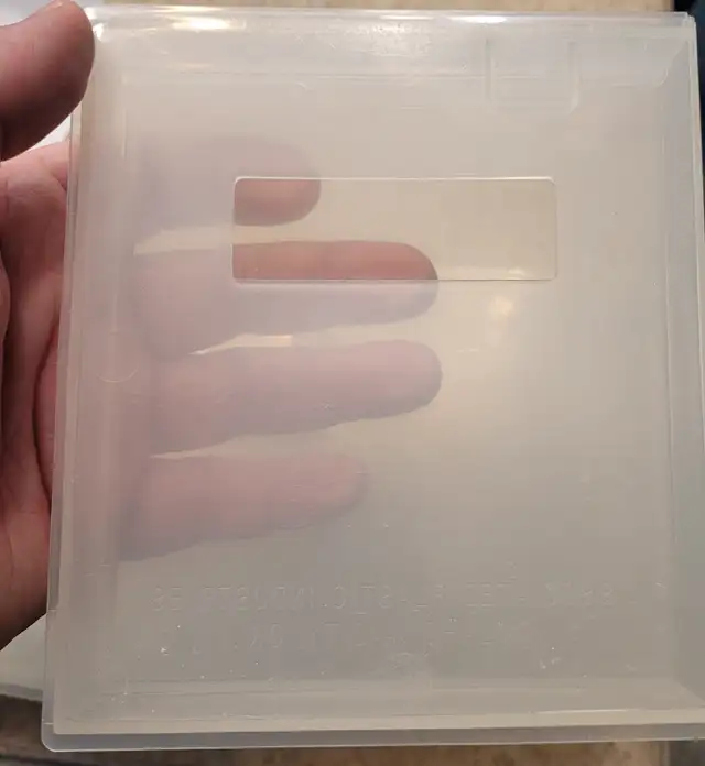 Original NES (Nintendo) game holders in Older Generation in Charlottetown - Image 2