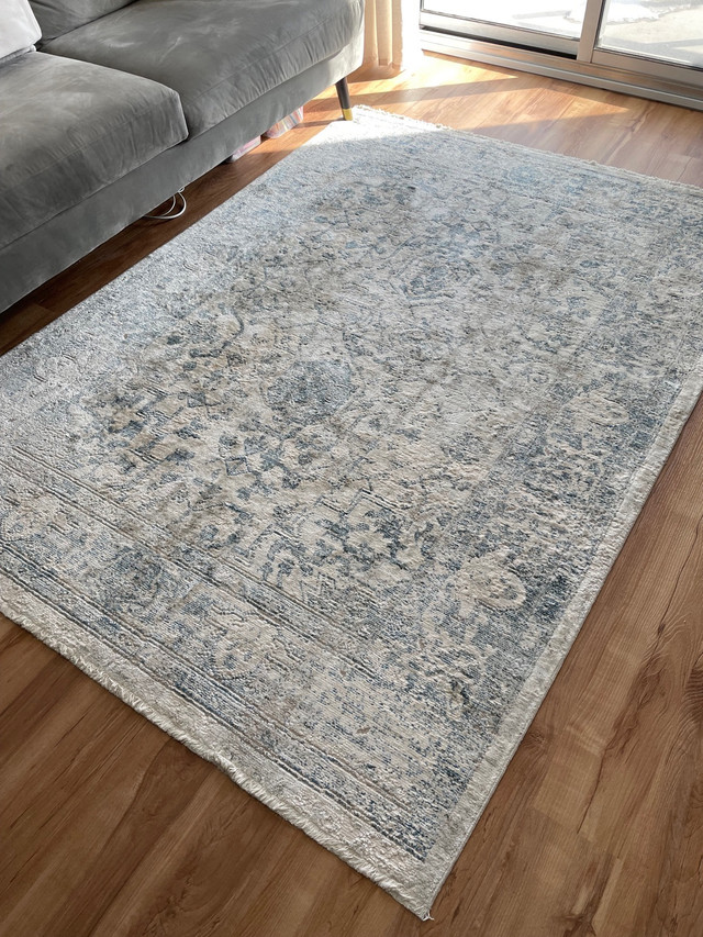 Turkish Ornamental Area Rug (5’x7’) in Rugs, Carpets & Runners in City of Toronto