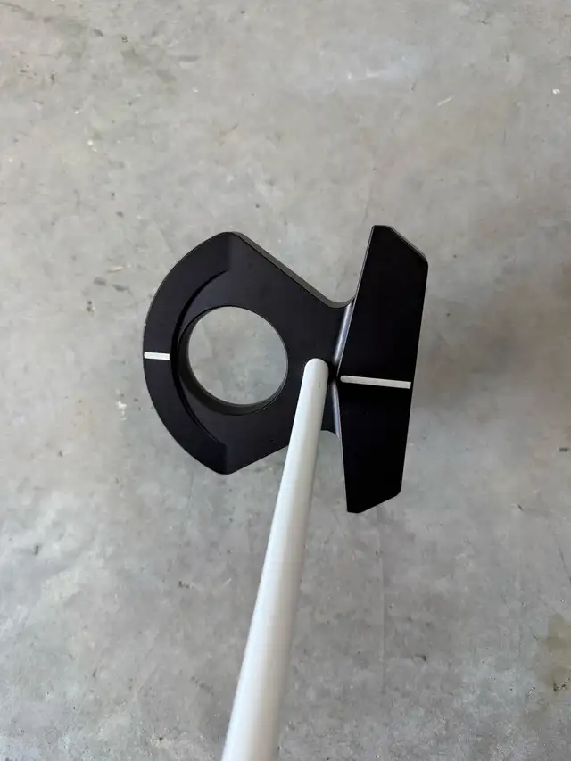 LAB DF3 putter Left Handed in Golf in Bedford - Image 3