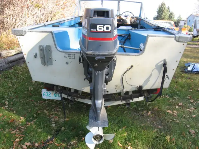 16' SPRINGBOK w/ YAMAHA 60 H.P. Outboard Motor in Powerboats & Motorboats in Saskatoon - Image 5