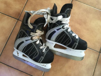 Patins de hockey - 4 paires - jeunes (grandeur 8, 9, Jr 1, Jr 3)